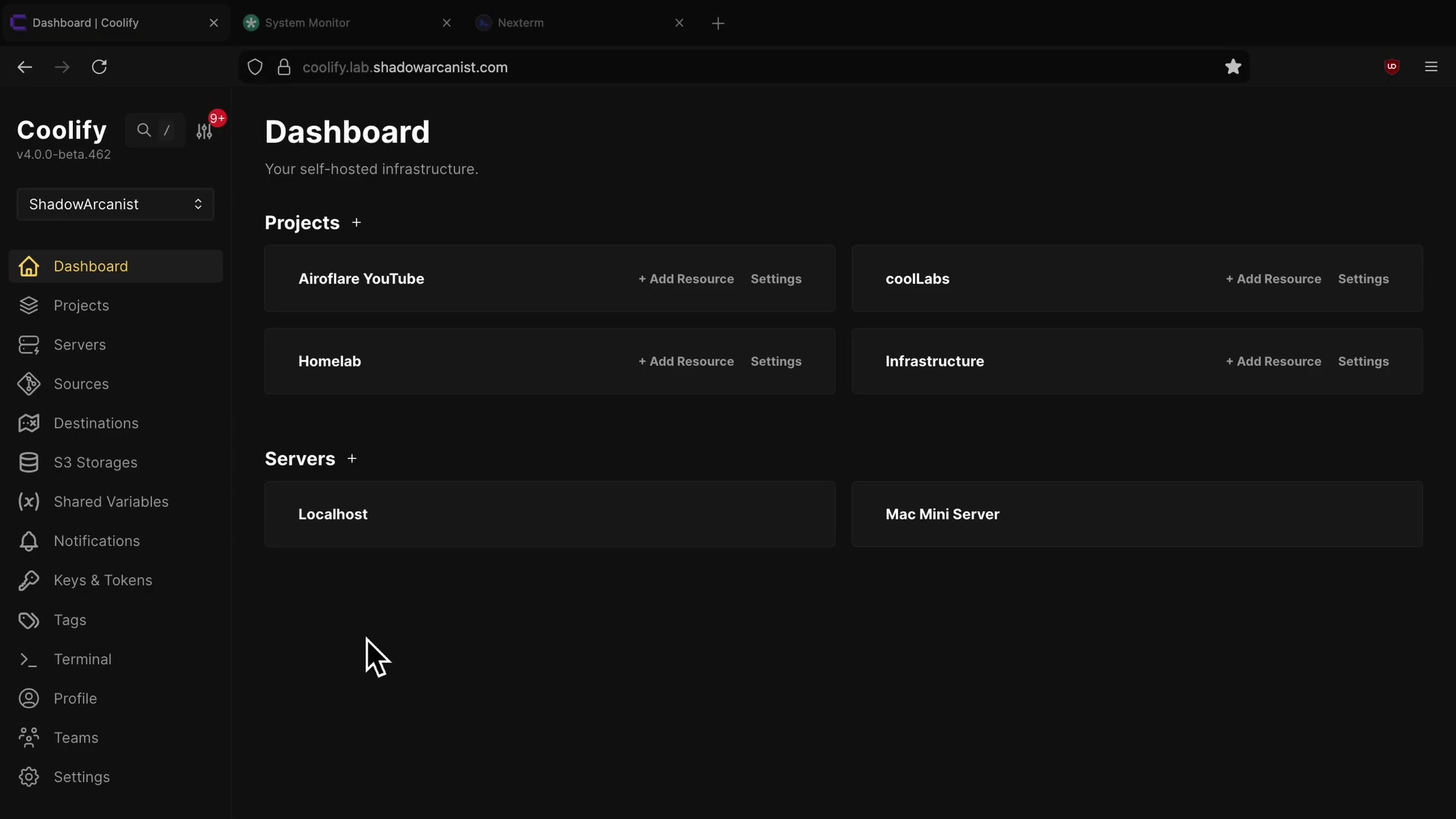 Screenshot: Coolify Platform Overview